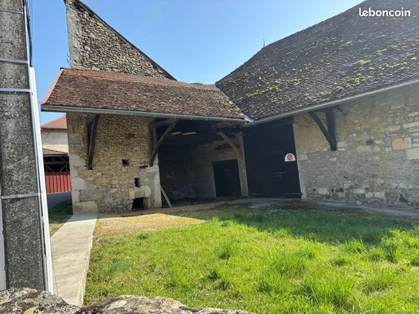 Grange avec un beau potentiel