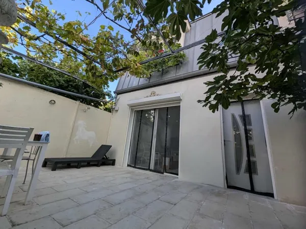 Maison 10 pièces 180 m²