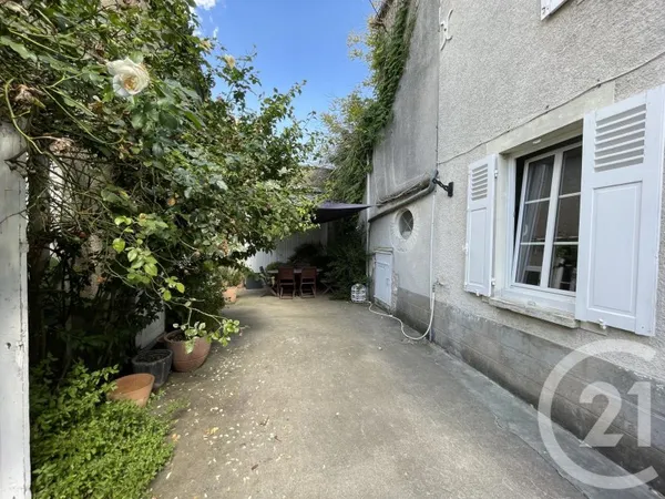 Maison 6 pièces 160 m²