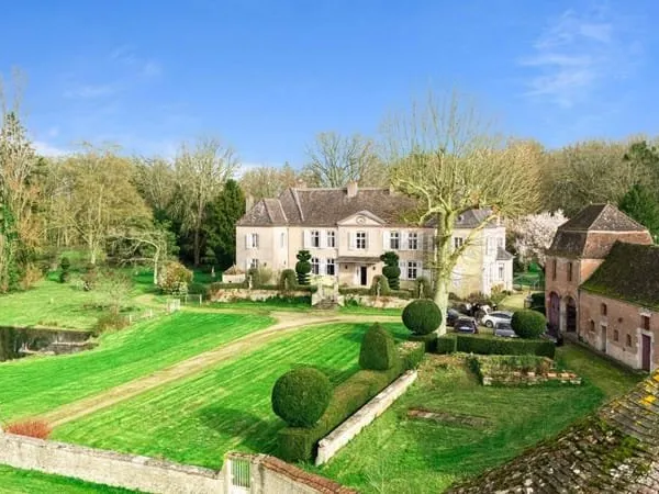 Château 18 pièces 520 m²
