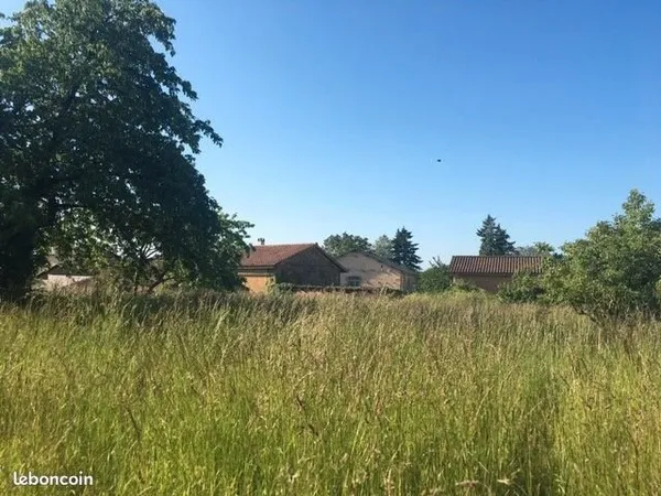 Terrain 960 m² PAYRE