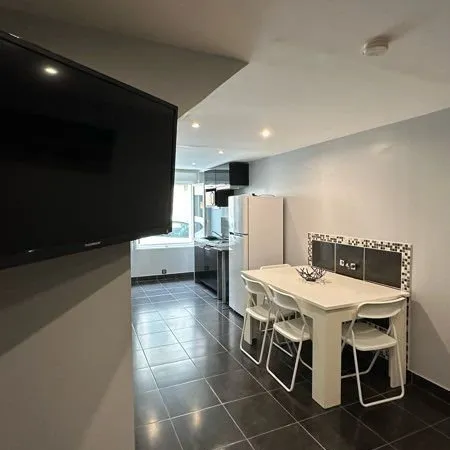 Maison de village divisé en 2 appartements locatif