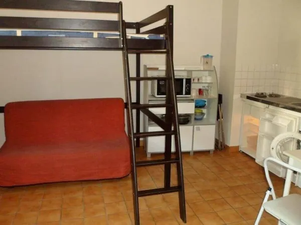 Studio 1 pièce 25 m²
