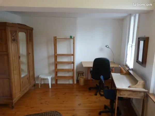 Loue chambre étudiant(e)