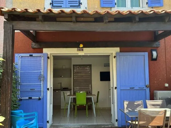 Marina 33 m2