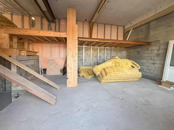 Appartement duplex - Plateau à aménager - Mercury (proche Albertville)