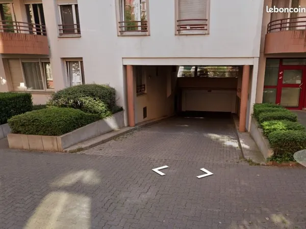 Double place de parking (pour deux voitures) - Strasbourg Contades / Clémenceau