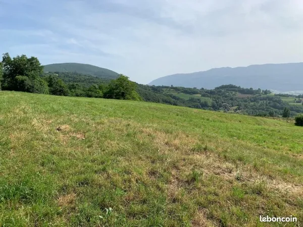 Terrain 980 m² Desingy