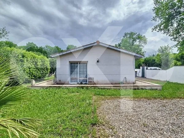 Maison 5P en plain pied de 97 m² avec jardin, terrasse et prest