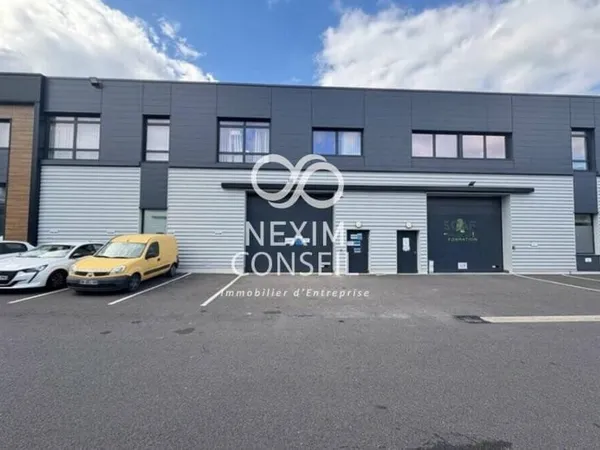 Local d'activité 520 m²