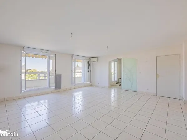Appartement 4 pièces 99 m²