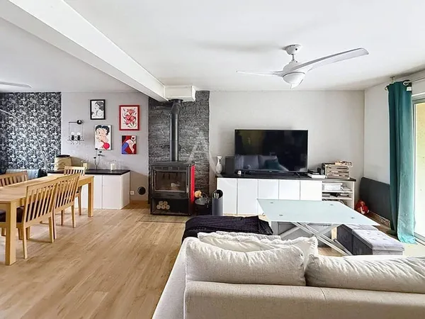 Maison 5 pièces 106 m²