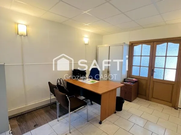 IMMEUBLE AVEC BUREAUX