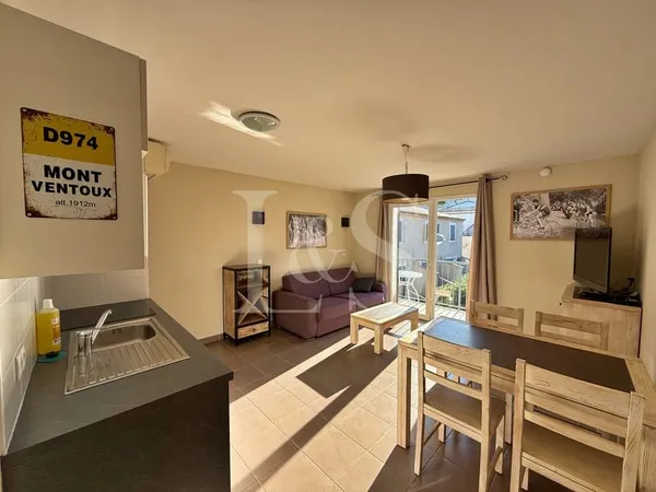 Appartement T2 meublé avec balcon dans résidence avec piscine et spa Malaucène