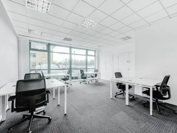 Bureaux 75 m²