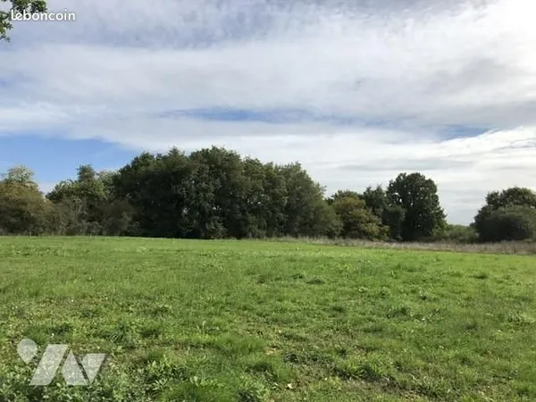 Terrain 660 m² ECUILLE