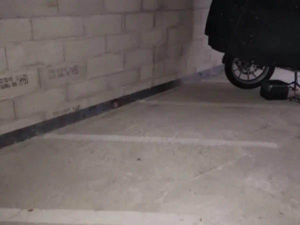 Places de parking 2 roues