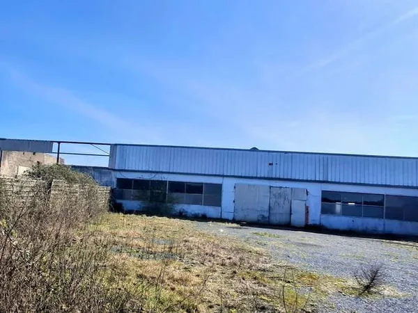 Parking/Garage 1400 m²