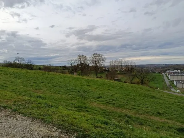 Terrain 789 m²