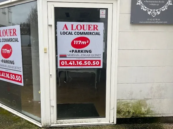 Local commercial 117.42 m2 BOIS COLOMBES