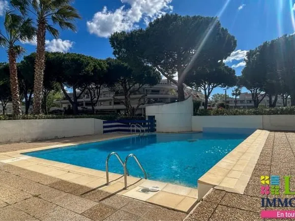 LA GRANDE MOTTE Studio cabine avec jardin + garage - Piscine - Golf à pied -