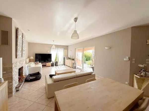 BELLE VILLA
