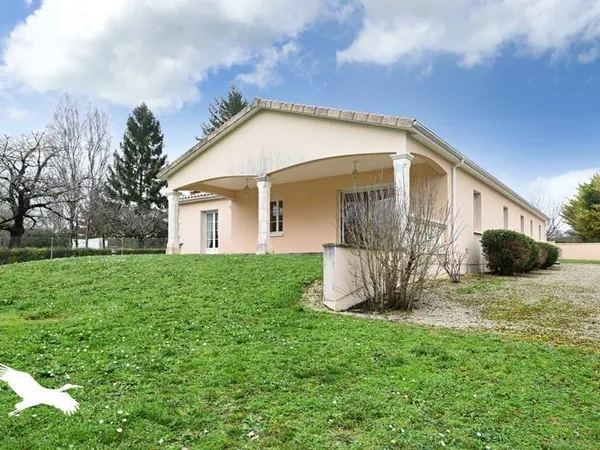 Pavillon de 4 pièces principales