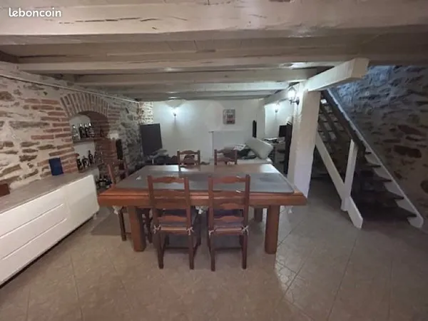 Maison de ville terrain garage