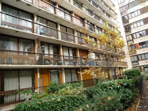 Studio 1 pièce 29 m²
