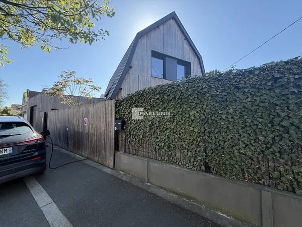 Commerce 5 pièces 118 m²