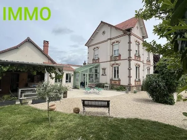 Maison 6 pièces 148 m²