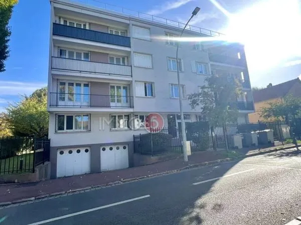 APPARTEMENT F4 LE RAINCY