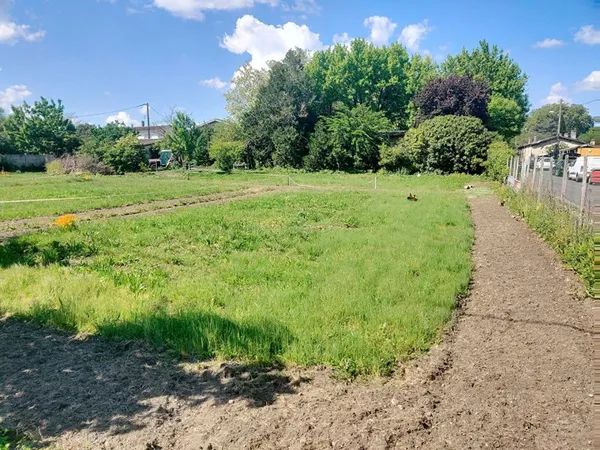Terrain 397 m²