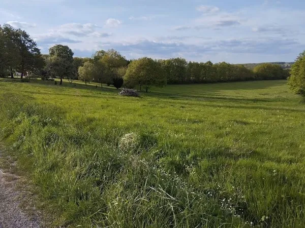 Terrain 1100 m²