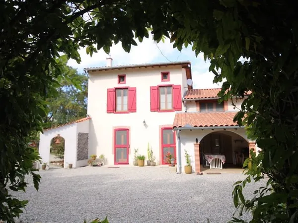 BELLE PROPRIETE