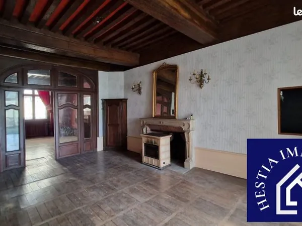 Maison 10 pièces 250 m²