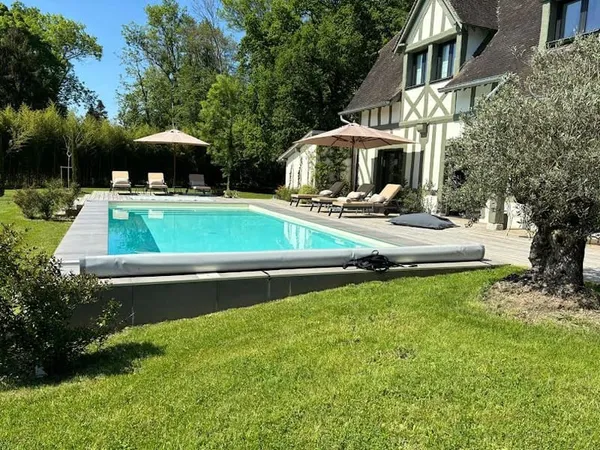 Propriété 7 pièces 220 m²