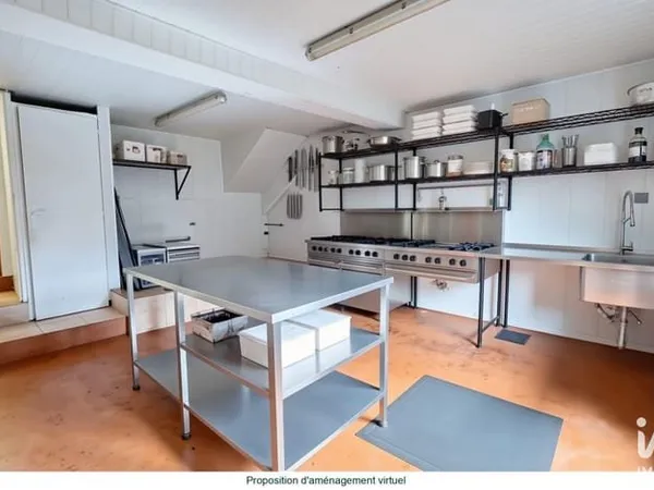 Immeuble commercial 1 pièce 62 m²