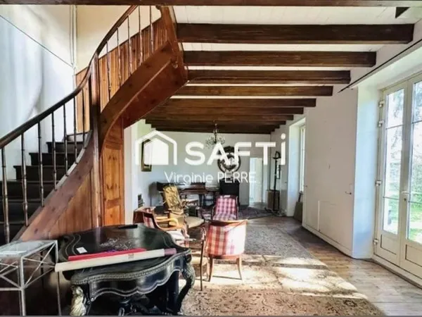MAISON DE CARACTERE MAISON + 2 APPARTEMENTS ATTENANTS - 412m2 - ARVERT (17530)