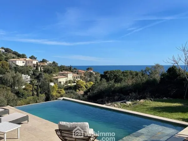 Villa 7 pièces 160 m²