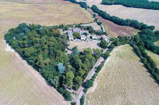 Château 18 pièces 880 m²