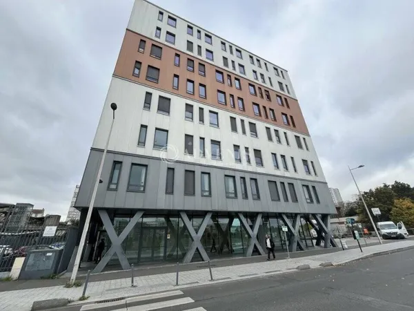 Bureaux 330 m²