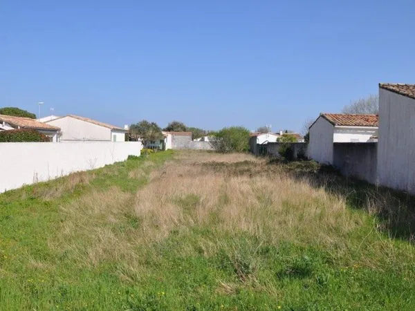 Terrain constructible 963 m²