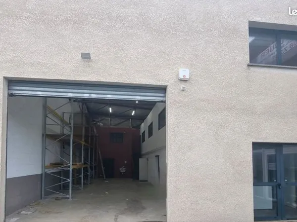 Local d'activité à louer - narbonne (plaisance) - 208m2