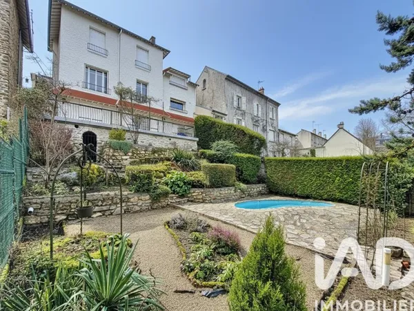 Maison 8 pièces 166 m²