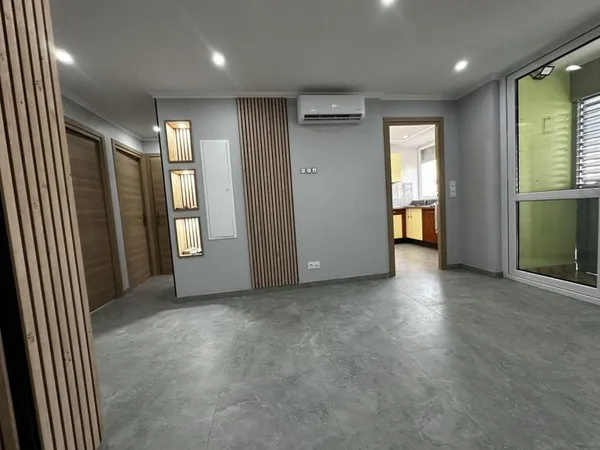 Appartement, refait à neuf