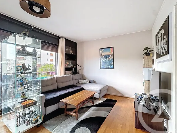 Appartement 4 pièces 83 m²