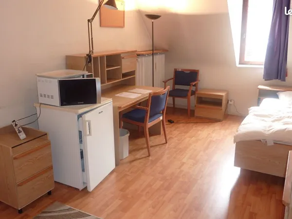 CHAMBRE MEUBLÉE 14 m² à STRASBOURG près facultés