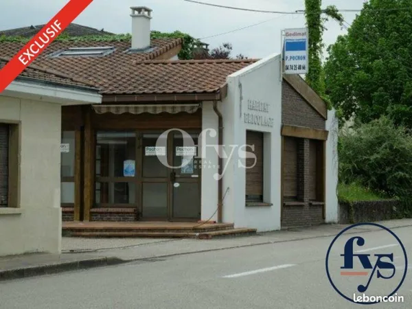 Bureaux 176 m²
