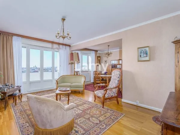 Appartement 4 pièces 77 m²